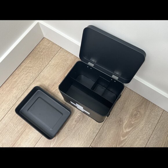 First Aid Box - Picture 5 of 6